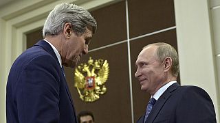 Stretta di mano Kerry-Lavrov: inizio del disgelo?