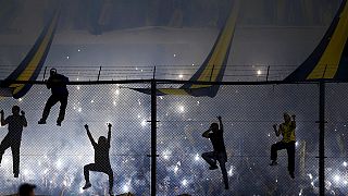 River Plate players sprayed with eye irritant by Boca fans in Buenos Aires