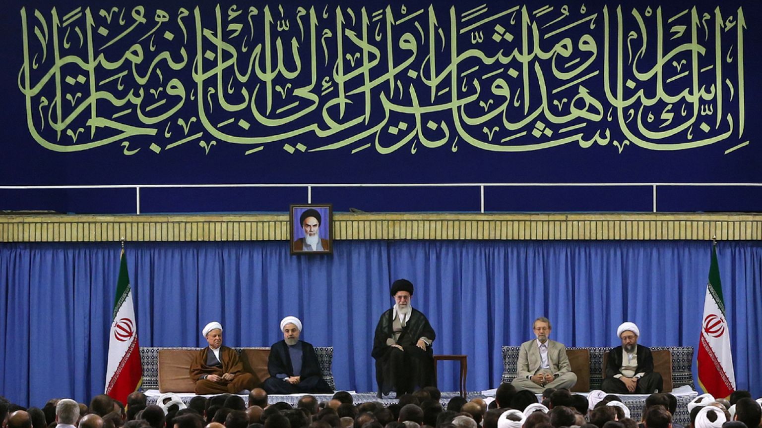 رهبر ایران: اگر خلیج فارس ناامن شود، برای همه کشورهای منطقه ناامن خواهد بود