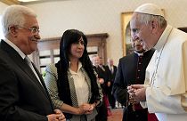 Békeangyalnak nevezte Ferenc pápa a palesztin elnököt