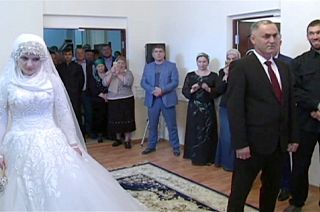 Chechen leader backs forced marriage of police chief to teenage girl