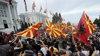 ARJ Macedónia: Mais de 20 mil manifestantes contra Governo de Nikola Gruevski