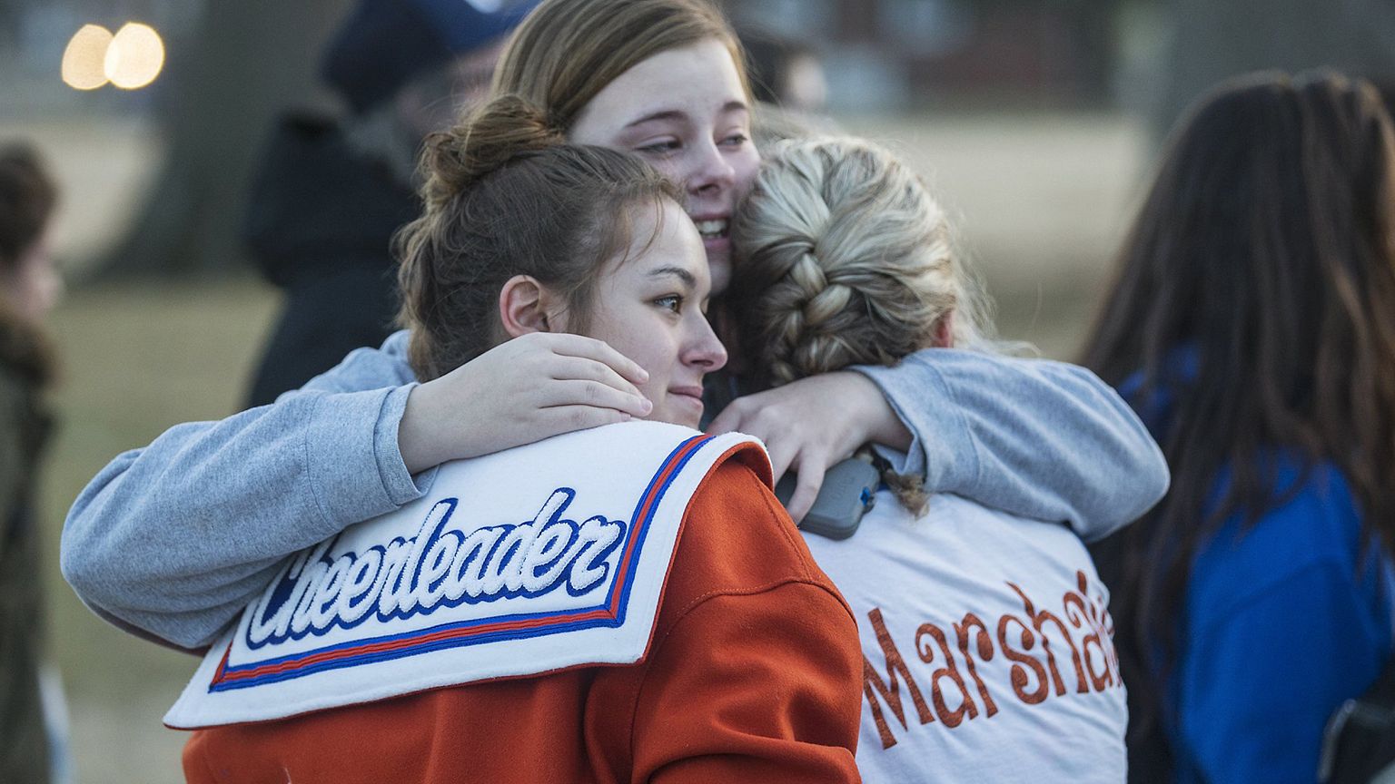 Image: Kentucky SHooting Grieve