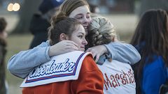 Image: Kentucky SHooting Grieve