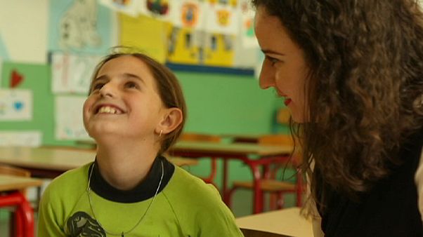 Escolas sem barreiras nos Balcãs Escolas sem barreiras nos Balcãs