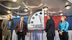 Image: Doomsday Clock moved to two minutes to midnight