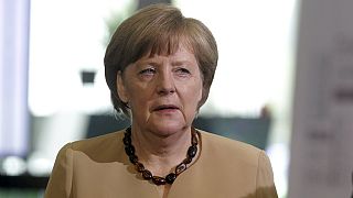 Merkel: Um acordo para a Grécia exige "muito trabalho"