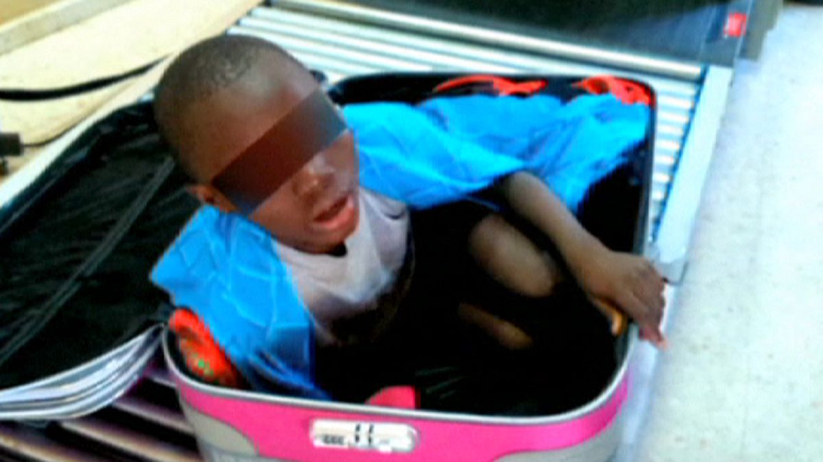 Ivory Coast 'luggage boy' given temporary residence in Spain
