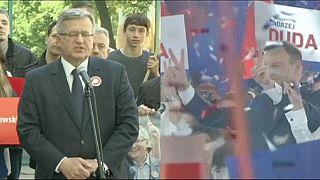 Komorowski threatened by right-wing rival Duda in Poland's presidential run-off