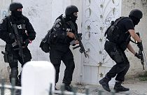 Tunus'ta askeri kışlada silahlı saldırı: 7 ölü