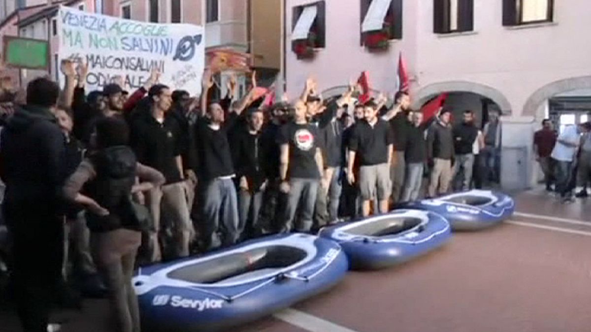 Италия: антифашисты пытаются сорвать предвыборную кампанию Маттео Сальвини