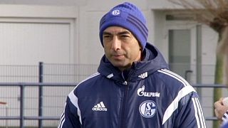 Roberto Di Matteo resigns as manager of Schalke