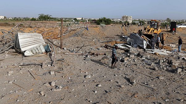 Israel ataca Gaza tras lanzamiento de un cohete palestino Israel ataca Gaza tras lanzamiento de un cohete palestino