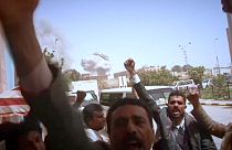 Yemen sotto attacco, almeno 80 morti