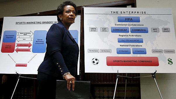 Scandalo FIFA: gli investigatori USA denunciano "Il calcio mondiale è stato preso in ostaggio" Scandalo FIFA: gli investigatori USA denunciano "Il calcio mondiale è stato preso in ostaggio"