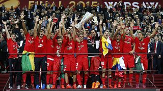 Sevilla edge out Dnipro to retain Europa League crown