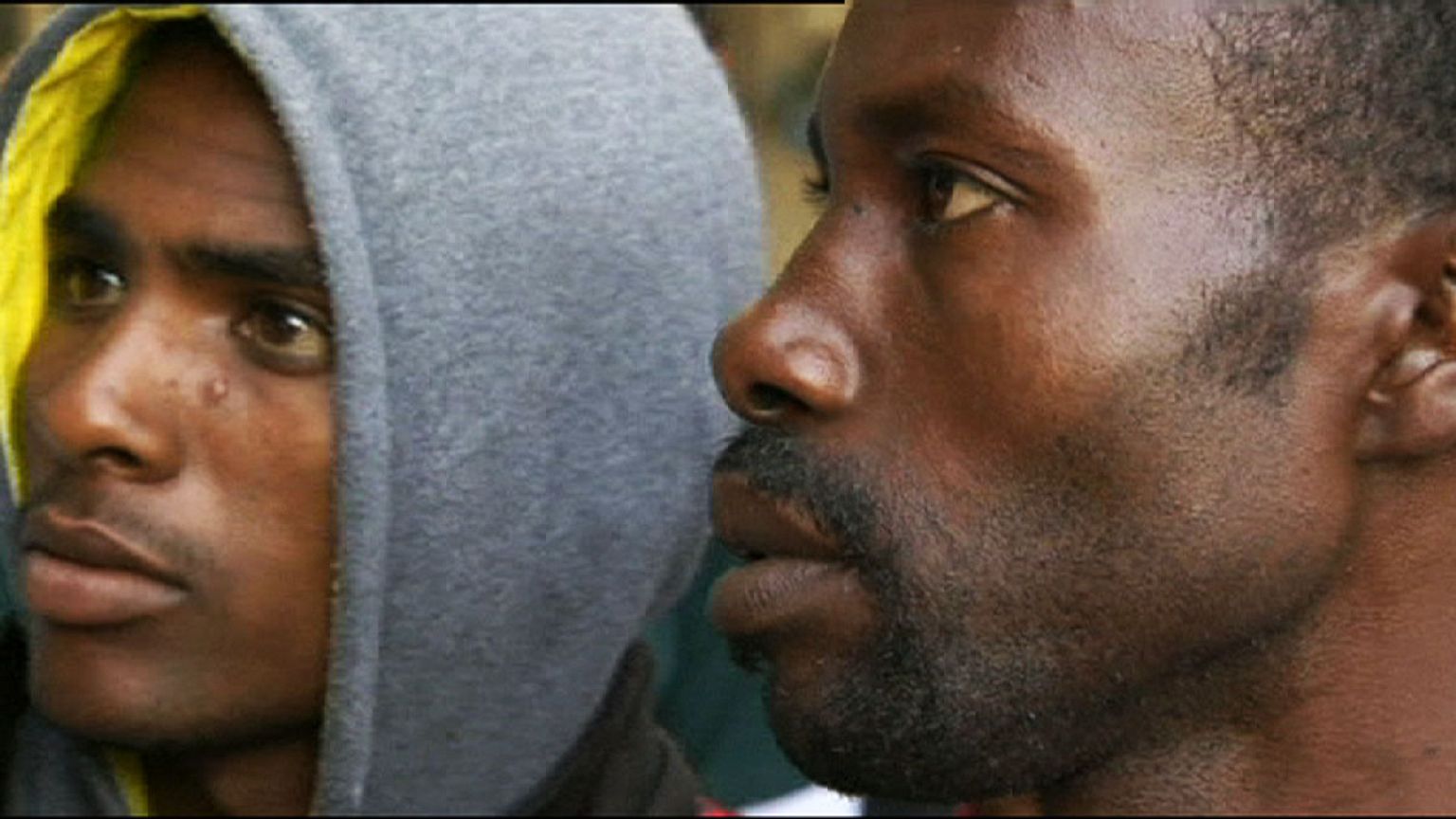 Officials seek expulsion of migrants in central Paris
