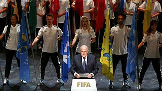 "FIFA vive no mundo de Alice no País das Maravilhas"