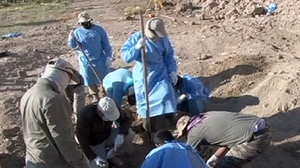 العثور على مقابر جماعية في تكريت شمال بغداد العثور على مقابر جماعية في تكريت شمال بغداد