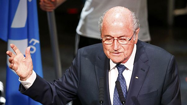 Blatter steht trotz Korruptionsskandal vor Wiederwahl zum FIFA-Präsidenten Blatter steht trotz Korruptionsskandal vor Wiederwahl zum FIFA-Präsidenten