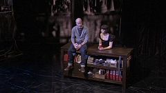 «McQueen»: Οι τελευταίες μέρες του Αλεξάντερ Μακ Κουίν στο σανίδι
