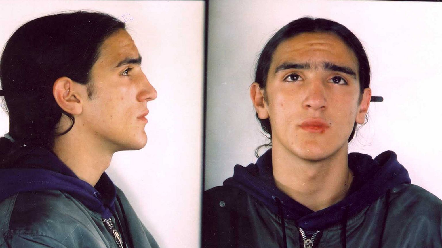 Υπόθεση της Αγχίαλου - Ο «ληστής με τα μαύρα» Γρηγόρης Τσιρώνης στους συλληφθέντες