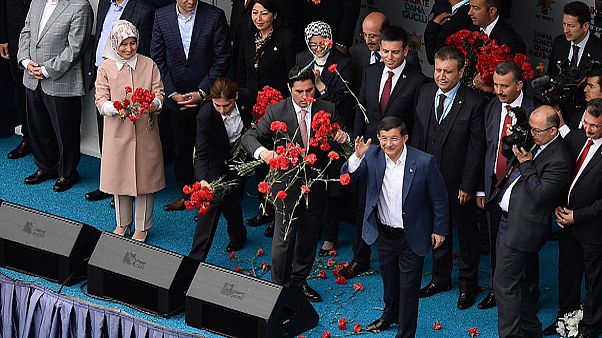تلاش اردوغان برای بسیج طرفدارانش در آخرین هفته مبارزات انتخاباتی تلاش اردوغان برای بسیج طرفدارانش در آخرین هفته مبارزات انتخاباتی