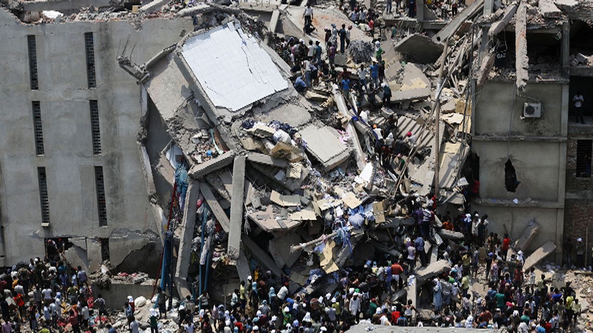Bangladesh factory collapse owner to face murder charges