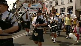 Poland 'Pro-life' march attracts thousands in Warsaw