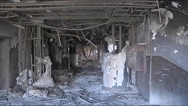 Egipto inicia la demolición de la sede del partido de Mubarak Egipto inicia la demolición de la sede del partido de Mubarak