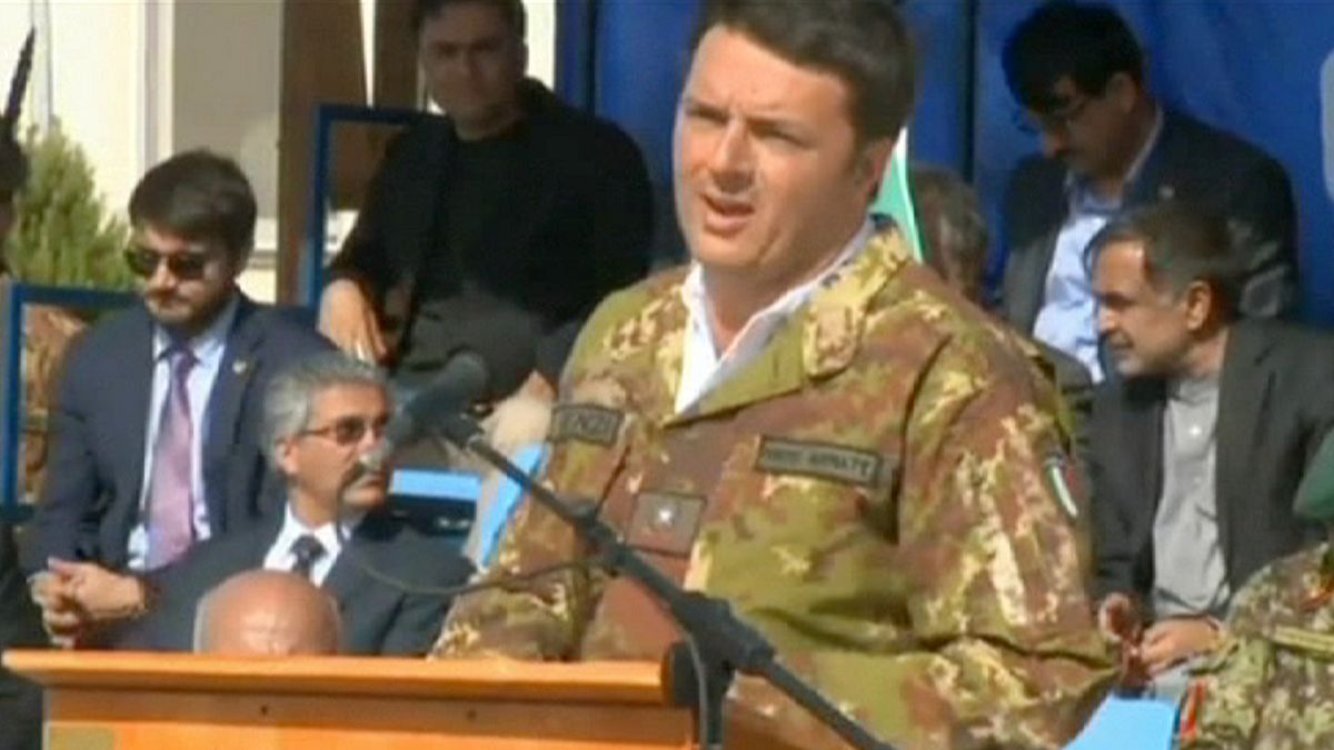 İtalya Başbakanı Renzi'den Afganistan'a sürpriz ziyaret
