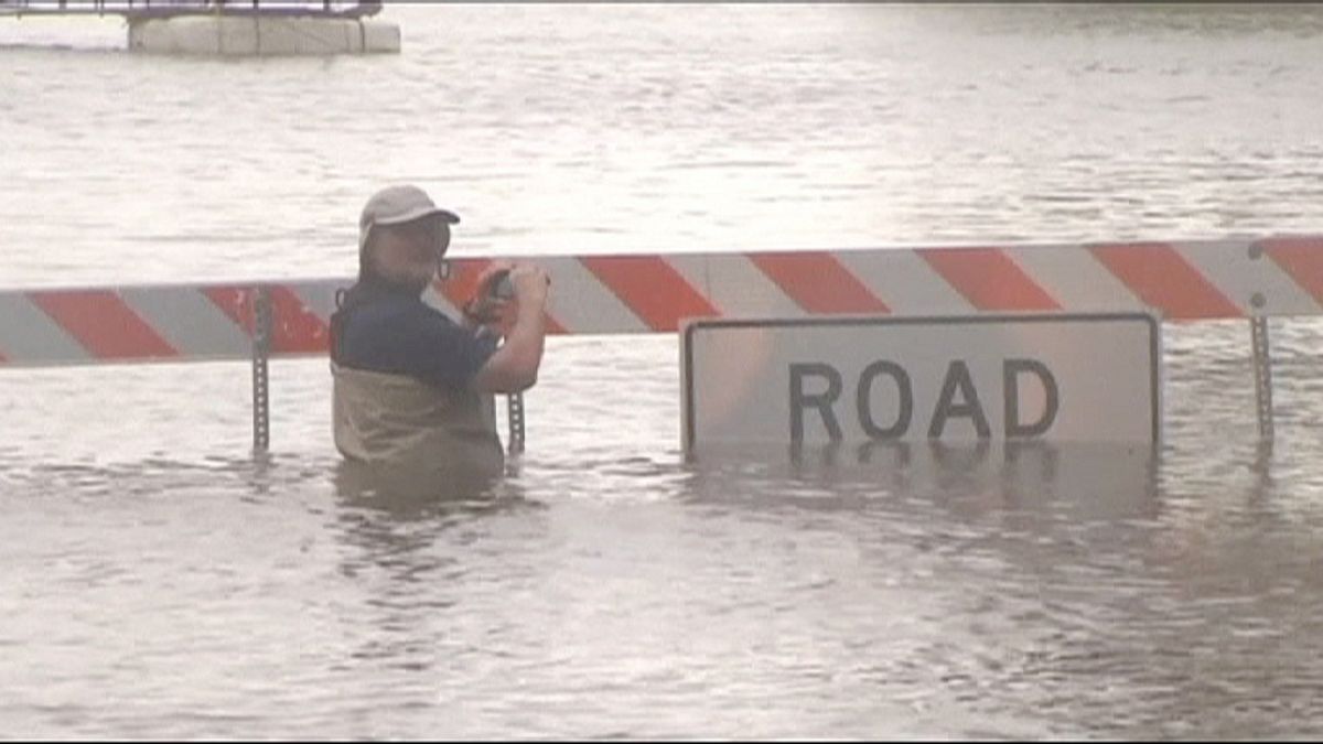Texas sigue bajo el agua