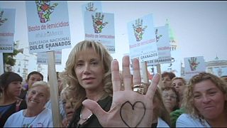 Argentinos na rua contra a violência sobre as mulheres