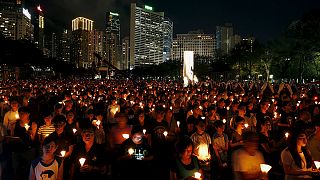 Hong Kong recuerda a las víctimas de Tiananmen 26 años después