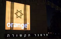 Israele: Orange sospende partnership locale, collera di Netanyahu