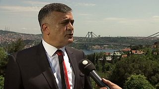 Turchia: sul voto pesano crisi economica e questioni ideologiche