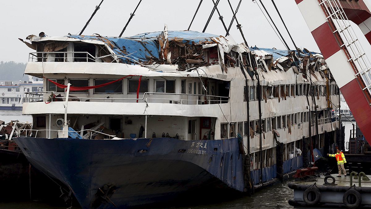 ارتفاع حصيلة ضحايا حادث غرق سفينة سياحية صينية إلى 396 شخصا