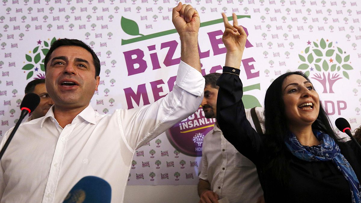 Kurden feiern Erfolg bei türkischer Parlamentswahl