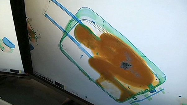Adou reencontrou a mãe Adou reencontrou a mãe