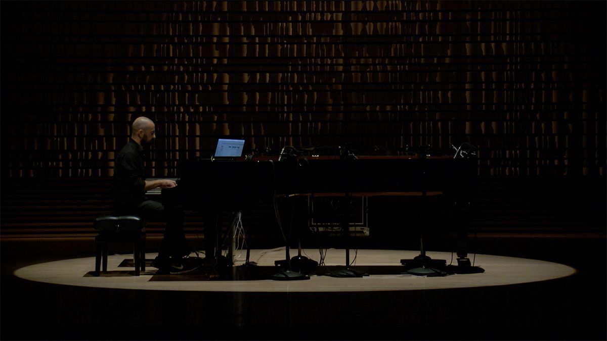 Ο Σταύρος Γασπαράτος και το «Expanded Piano» του