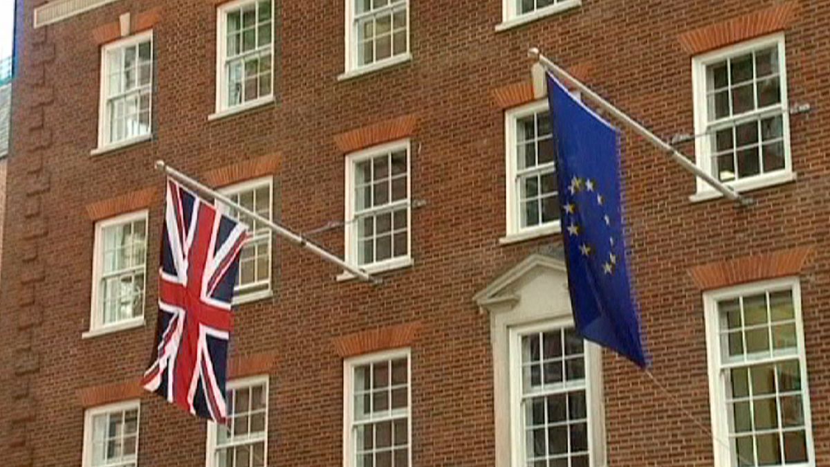 Készül a brit törvény az uniós népszavazásról