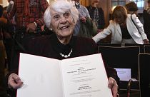 Γερμανία: Γυναίκα ανακηρύχθηκε διδάκτορας στα 102