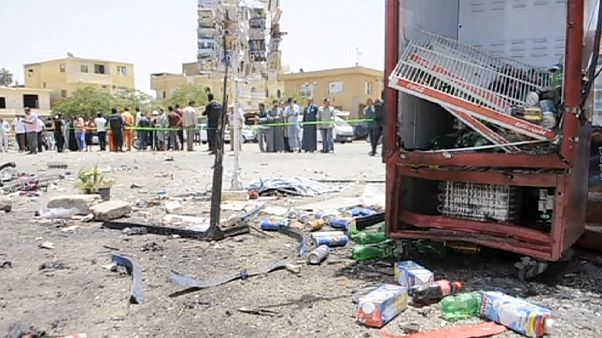 Atentado bombista frustrado pela polícia egípcia em Luxor Atentado bombista frustrado pela polícia egípcia em Luxor