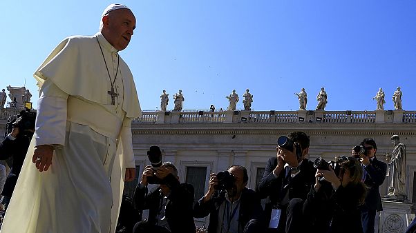 Zéró toleranciát hirdetett a pápa az egyházi pedofil ügyekben Zéró toleranciát hirdetett a pápa az egyházi pedofil ügyekben