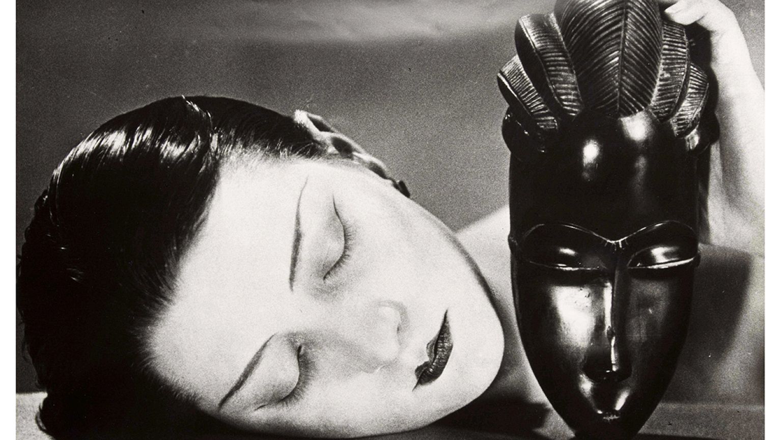 Ο Man Ray και οι γυναίκες του στην Άνδρο