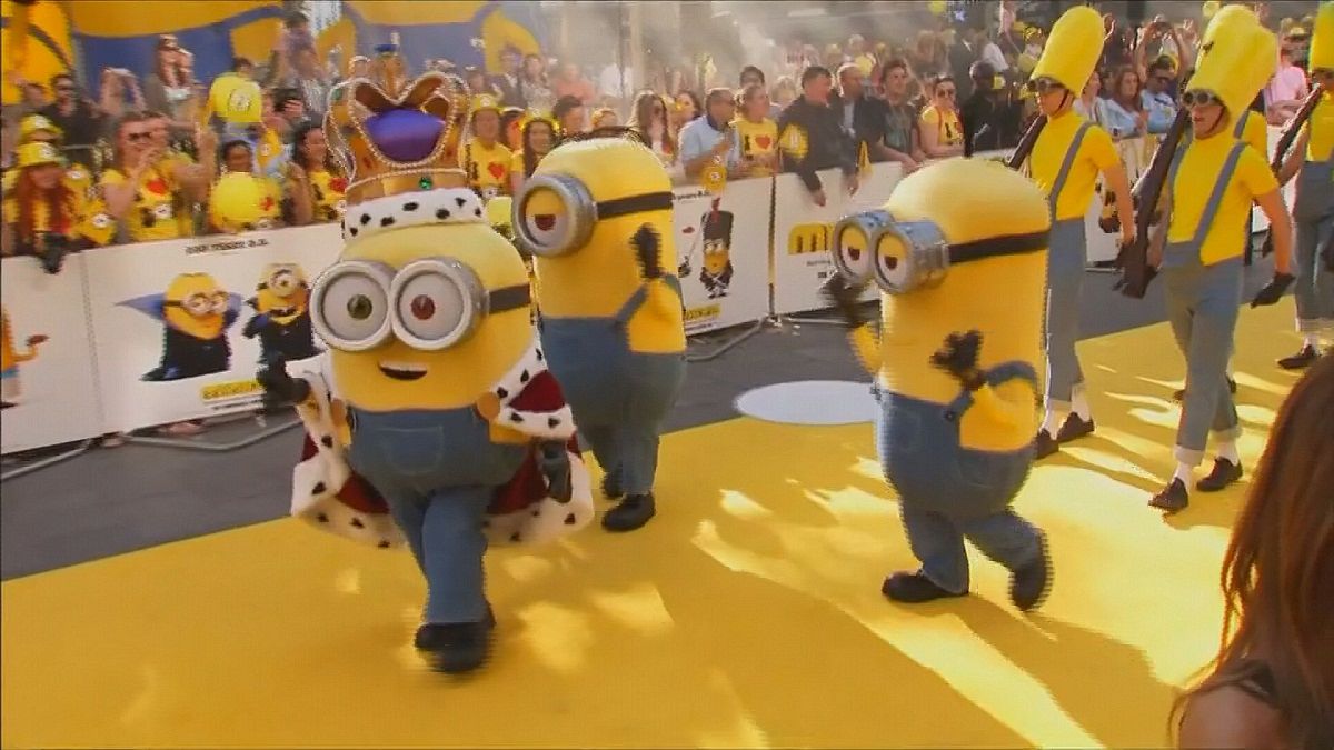 'Minions' met Scarlet Overkill and Herb in 'Despicable Me' prequel