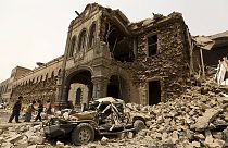 Yémen : un quartier historique de Sanaa touché par les raids aériens