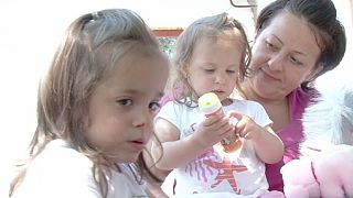Hungarian charities step in to feed needy children