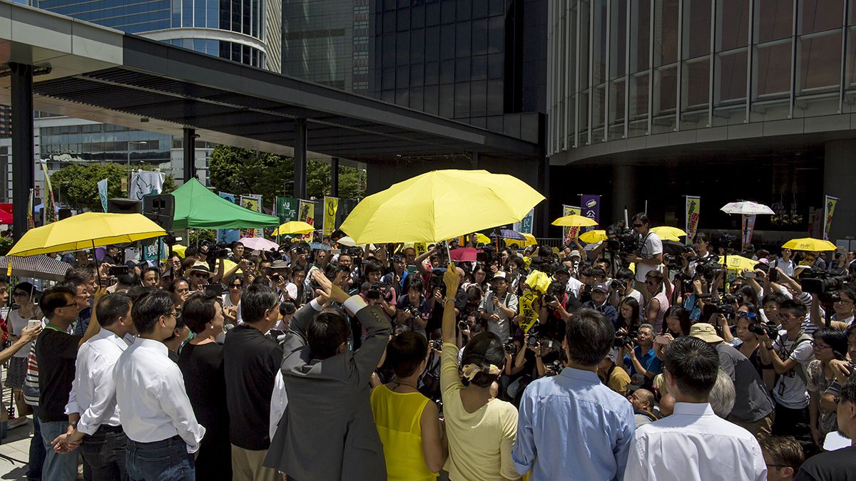 El Parlamento de Hong Kong rechaza la reforma electoral propuesta por China