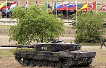 A NATO és Oroszország is gyakorlatoztatja a katonáit